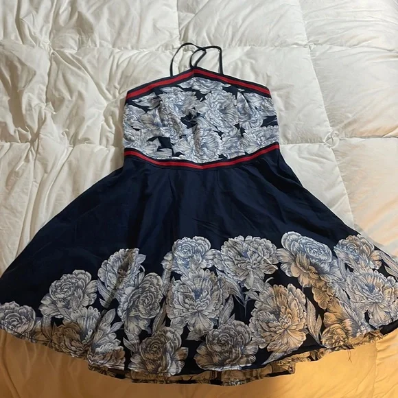 bailey blue floral dress Rose Dress – Damaris Bailey main image 0